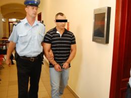 Napastnicy spod Galerii Opolanin stanęli przed sądem