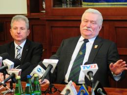 Lech Wałęsa honorowym obywatelem Opola