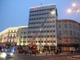 Strażacy ćwiczą w centrum miasta