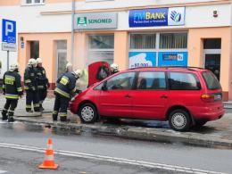 W Opolu palił się samochód