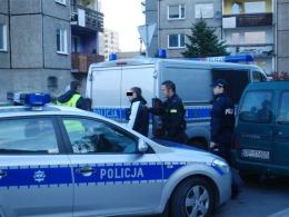 Pijani wandale okradli... lodówkę na napoje