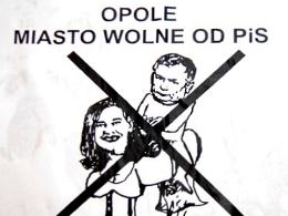 Anty PiS-owskie plakaty w Opolu