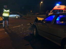 Wypadek na ul. Krapkowickiej, dwie osoby w szpitalu