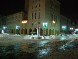 Świąteczne ozdoby w centrum miasta