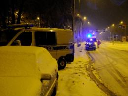 21-latek prawdopodobnie wyskoczył z okna