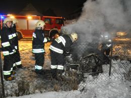 Dwa auta spłonęły w nocy w Opolu