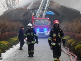 Pożar drewnianego domu w Dzikowie