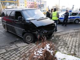 Wymusił pierwszeństwo na rondzie