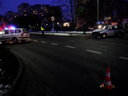 Zderzenie dwóch aut na Prószkowskiej