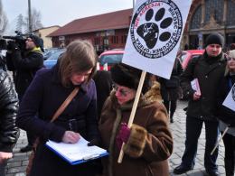 Opolanie przeciwko przemocy wobec zwierząt