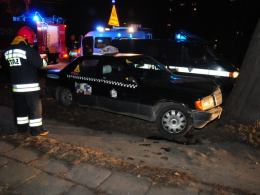 Pijany taksówkarz odwoził zmiennika do domu