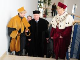 Lech Wałęsa doktorem Honoris Causa Uniwersytetu Opolskiego
