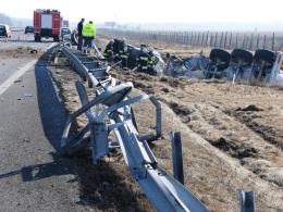Cysterna wypadła z autostrady