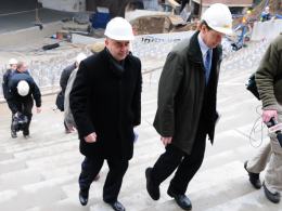 Prezydent w środę oprowadzał po obiekcie dziennikarzy.