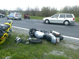 Nieostrożny motocyklista został ranny
