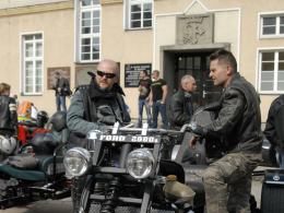Świąteczne spotkanie motocyklistów na rynku