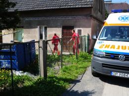 Nieprzytomny mężczyzna trafił do szpitala