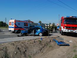 Kierowca fiata wymusił pierwszeństwo, trzy osoby ranne