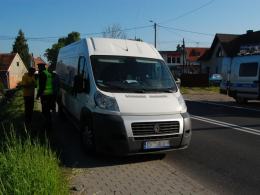 Pasażer dostawczego busa ranny po zderzeniu