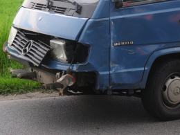 Motocyklista uległ wypadkowi przy wyprzedzaniu