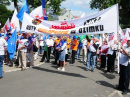 Związkowcy "Solidarności" pikietowali w Opolu