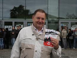 Zbigniew Mikulski był jednym ze szczęśliwców, którzy odebrali wejściówki na trzeci dzień opolskiego festiwalu.