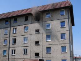 Na Metalchemie paliła się klatka schodowa