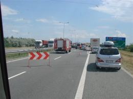 Wjechał pod ciężarówkę i nic mu się nie stało