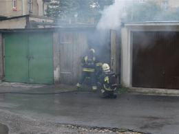 Palił się garaż przy ul. Kośnego