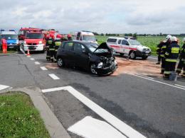 Zderzenie na "grzybku", kierująca wymusiła pierwszeństwo