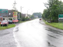 Dwujęzyczne tablice o metr w górę