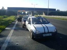 Angielscy studenci utknęli na autostradzie