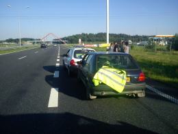 Angielscy studenci utknęli na autostradzie