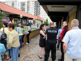 Alarm bombowy na osiedlu Armii Krajowej