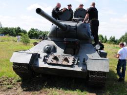 Militarne cacka na poligonie w Winowie