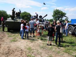 Militarne cacka na poligonie w Winowie