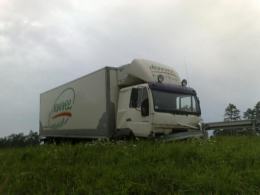 Kierowca ciężarówki zasnął za kółkiem