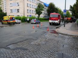 Zderzenie dwóch mercedesów w centrum Opola