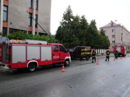 Zderzenie dwóch mercedesów w centrum Opola