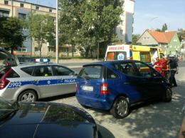 Kierująca bmw najechała na tył mercedesa