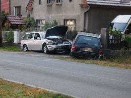 Zderzenie trzech aut w Czarnowąsach