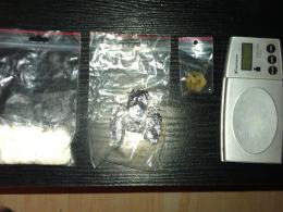 Kontrola drogowa i narkotyki w samochodzie