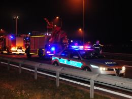 Wypadek cysterny, autostrada A4 zablokowana w obu kierunkach