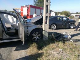 Cztery osoby ranne w zderzeniu lexusa i volvo