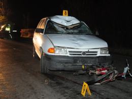 Rowerzysta zginął potrącony przez samochód