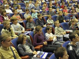 200 młodych studentów na Politechnice Opolskiej