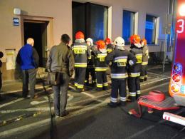 Zadymiony blok przy ul. Kośnego w Opolu