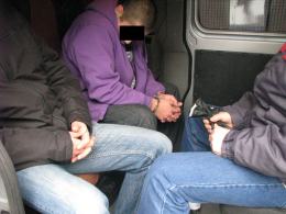 Pijani napastnicy pobili i okradli 24-latka