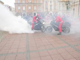 Ponad stu zmotoryzowanych Mikołajów w Opolu