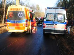 Wypadek między Biadaczem a Masowem, dwie osoby ranne